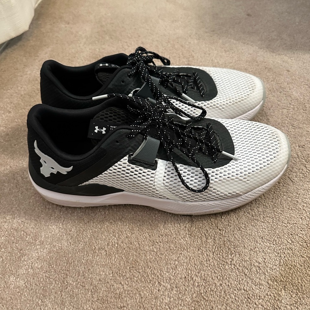 Under armor project rock size 13M